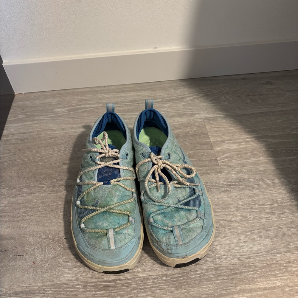 Nike Men's Blue and Green Shoes